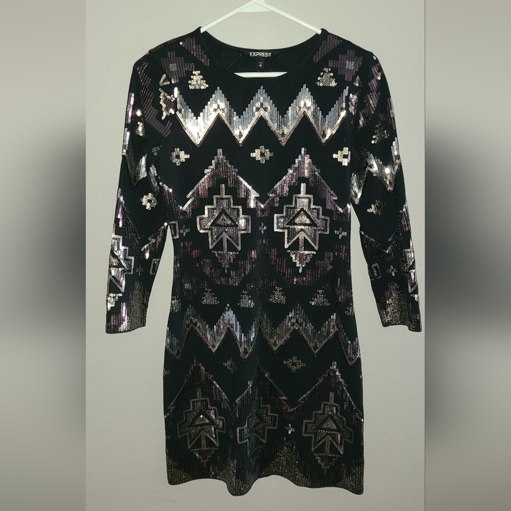 Express sequin Aztec dress - Picture 2 of 7